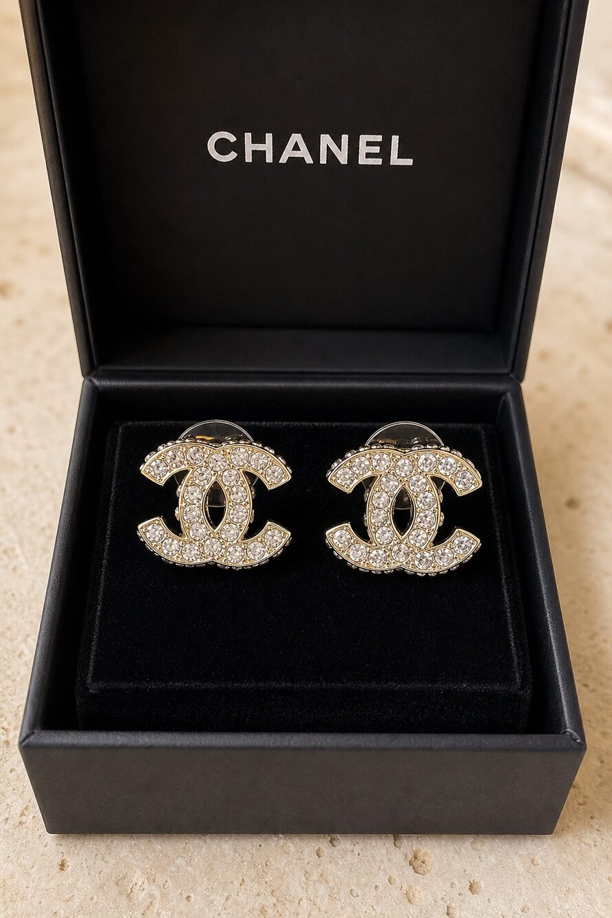 CHANEL Classic Parisian Earrings Style 25 | New with Box - Picture 3 of 9